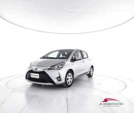 TOYOTA Yaris Elettrica/Benzina 2017 usata, Perugia