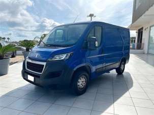 PEUGEOT Boxer Diesel 2020 usata, Bari