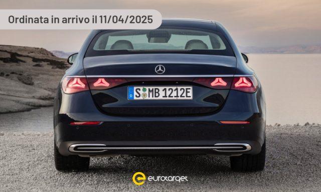 MERCEDES-BENZ E 300 Elettrica/Diesel usata foto