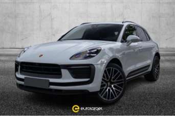 PORSCHE Macan Benzina 2023 usata