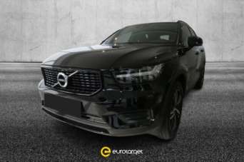 VOLVO XC40 Benzina 2021 usata