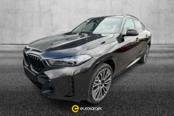 BMW X6 Elettrica/Diesel 2024 usata