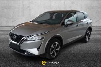 NISSAN Qashqai Elettrica/Benzina 2023 usata