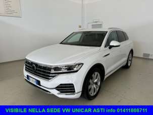 VOLKSWAGEN Touareg Diesel 2021 usata