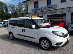 FIAT Doblo Benzina 2018 usata