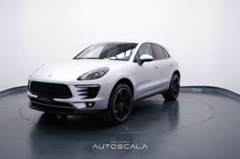 PORSCHE Macan Diesel 2015 usata, Napoli