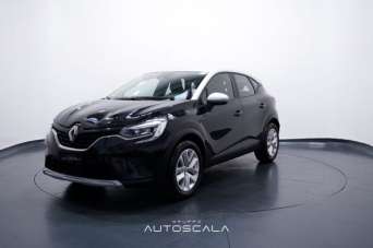 RENAULT Captur Elettrica/Benzina 2022 usata, Napoli