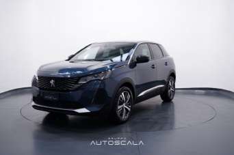 PEUGEOT 3008 Diesel 2023 usata, Napoli