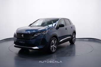 PEUGEOT 3008 Diesel 2023 usata, Napoli