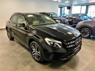 MERCEDES-BENZ GLA 180 Benzina 2020 usata