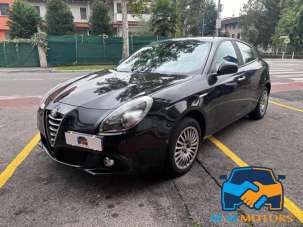 ALFA ROMEO Giulietta Benzina/GPL 2015 usata