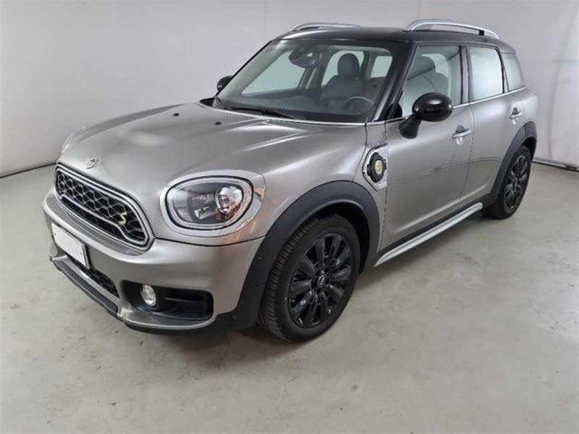 MINI Countryman Elettrica/Benzina 2018 usata, Bari foto