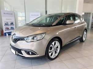 RENAULT Scenic Diesel 2019 usata, Bari