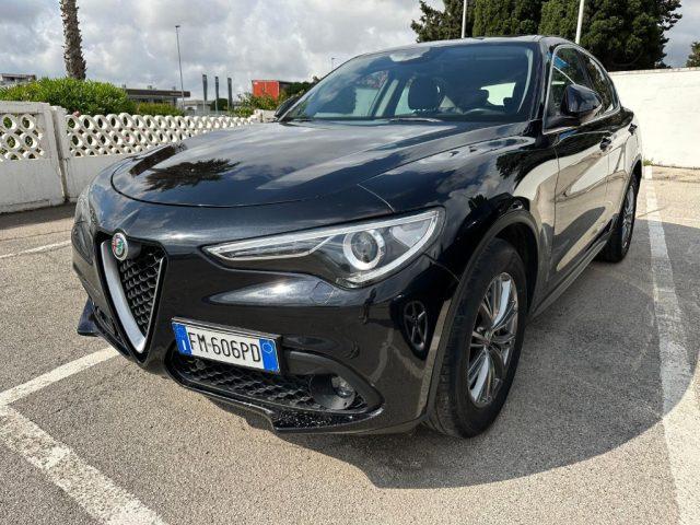 ALFA ROMEO Stelvio Diesel 2017 usata, Lecce foto