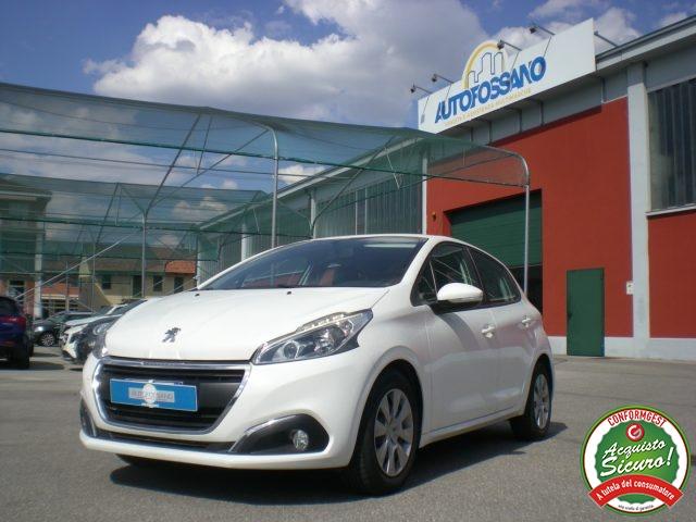 PEUGEOT 208 Diesel 2016 usata, Cuneo foto