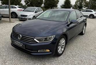 VOLKSWAGEN Passat Diesel 2015 usata