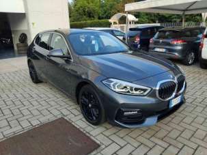 BMW 118 Benzina 2021 usata