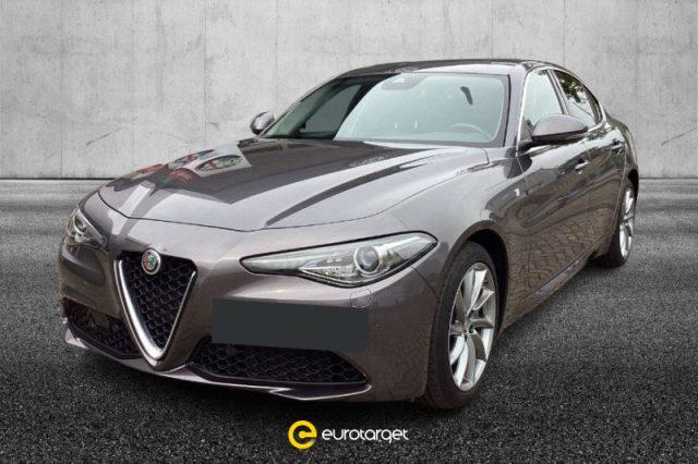 ALFA ROMEO Giulia Benzina 2021 usata foto