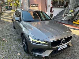 VOLVO V60 Diesel 2019 usata