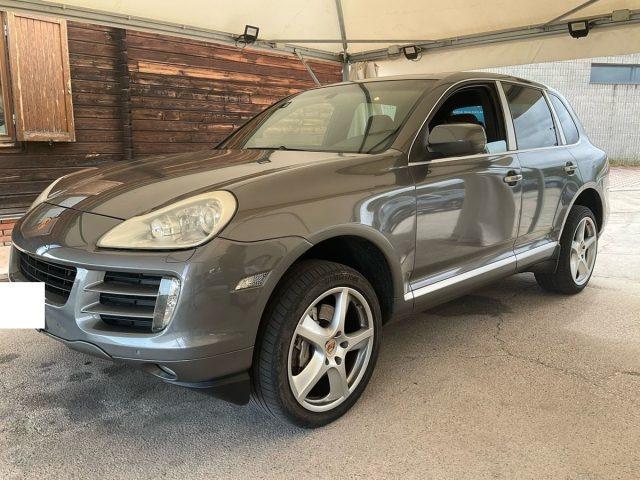 PORSCHE Cayenne Benzina 2007 usata, Brescia foto