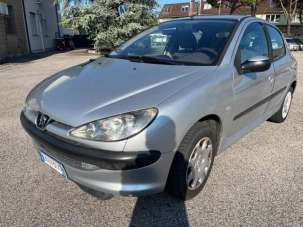 PEUGEOT 206 Benzina 2004 usata