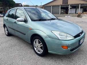 FORD Focus Benzina 2000 usata