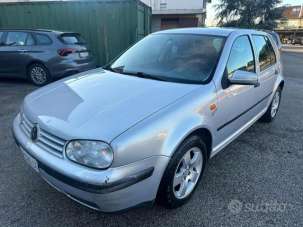 VOLKSWAGEN Golf Benzina 1998 usata