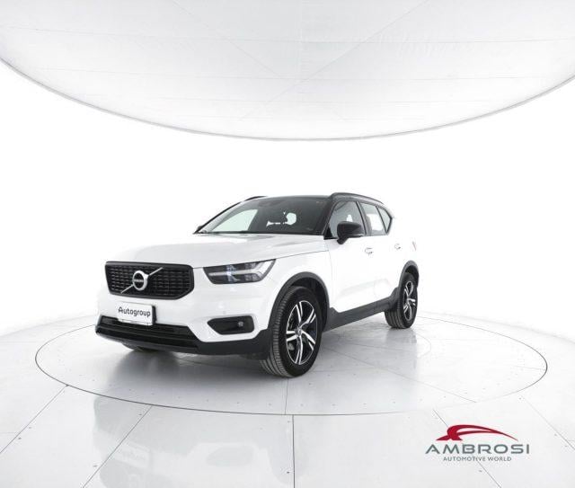 VOLVO XC40 Diesel 2019 usata, Perugia foto