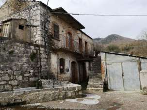 Vendita Casa indipendente, Isernia