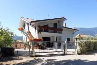 Vendita Casa indipendente, Fara Filiorum Petri Vendita Casa indipendente, Fara Filiorum Petri