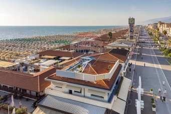 Vendita Multivani, Viareggio