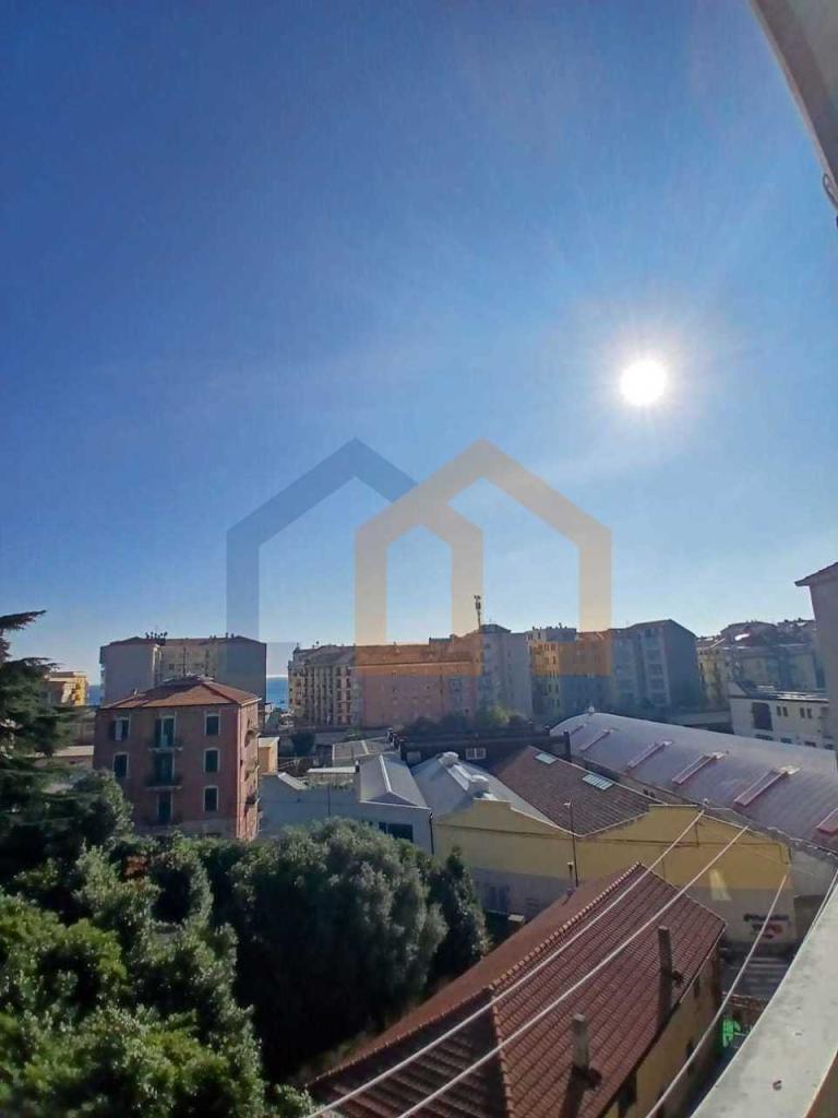 Vendita Trivani, Savona foto
