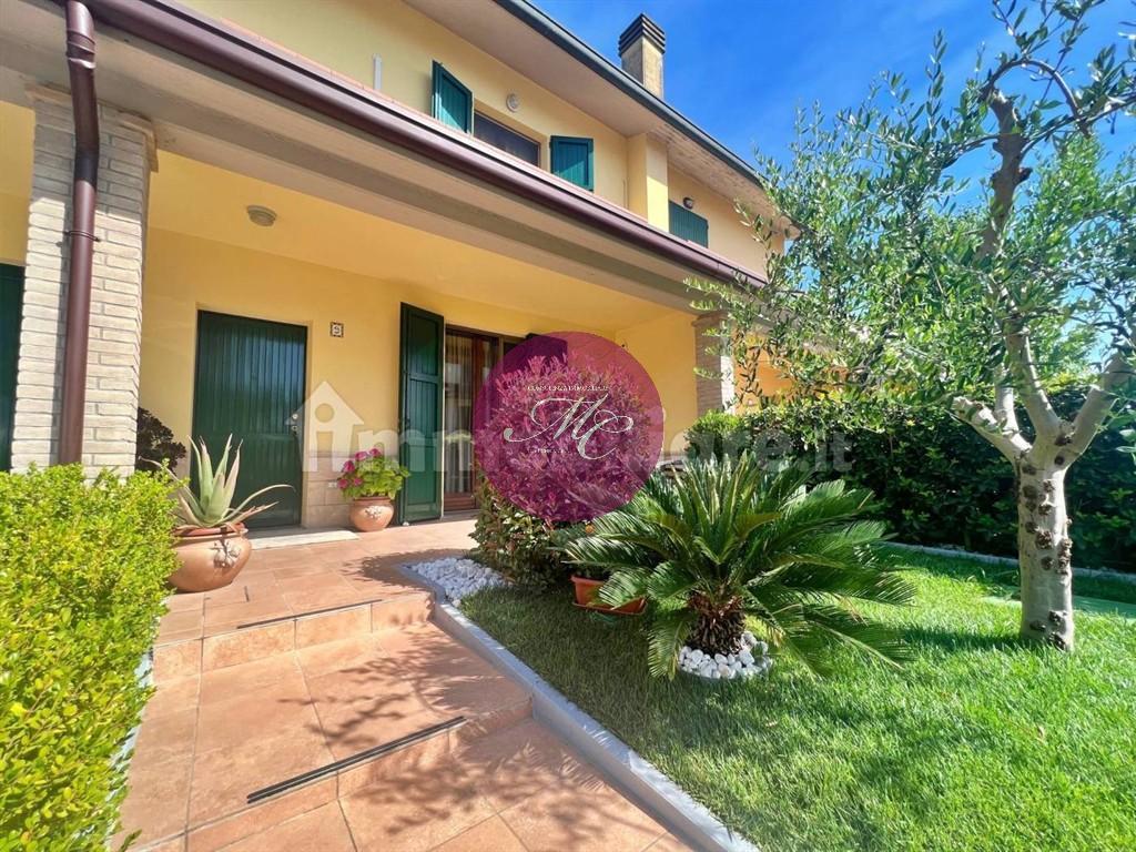 Vendita Villa a schiera, Bagnacavallo foto