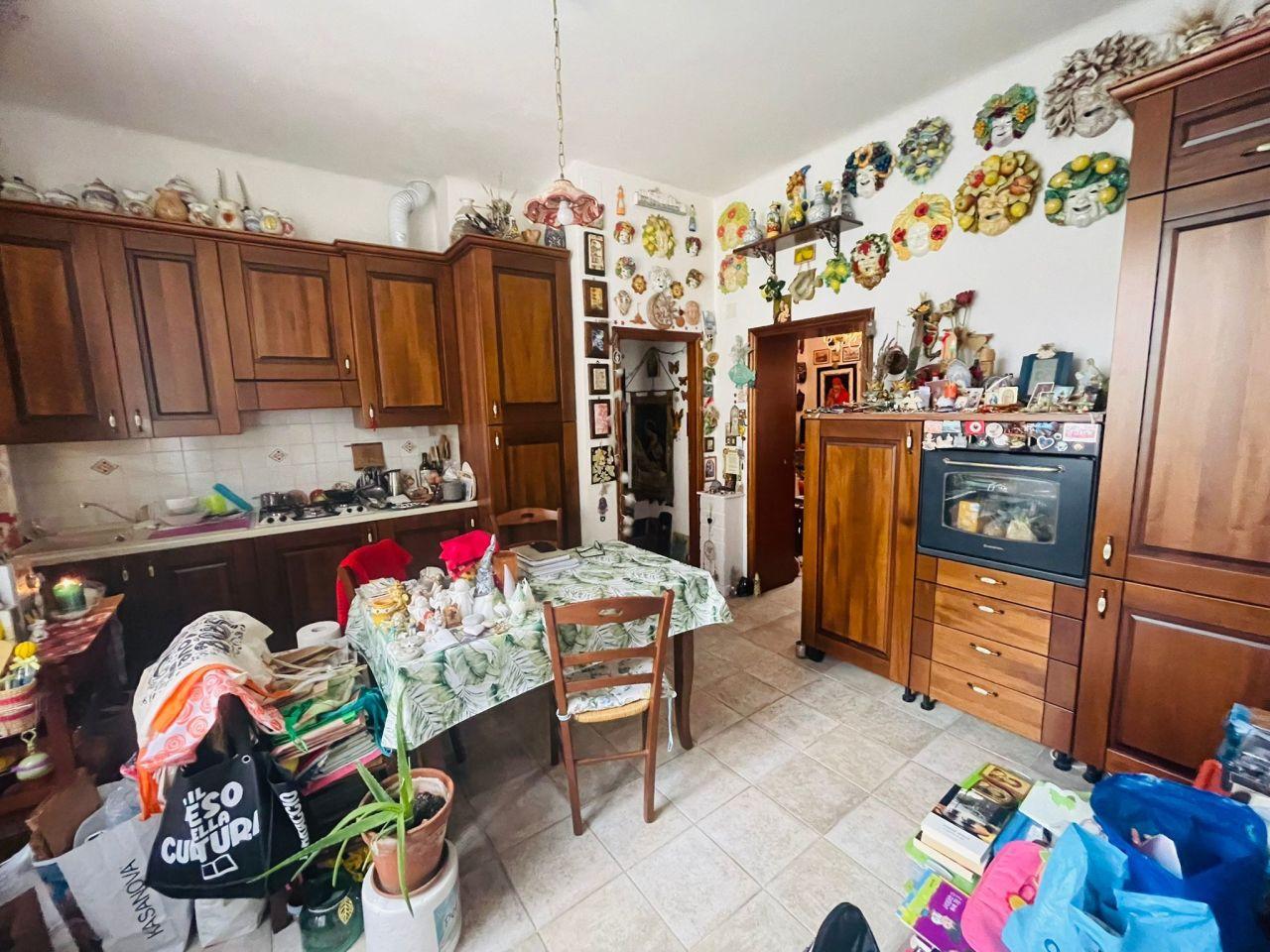 Vendita Case, Jesi foto