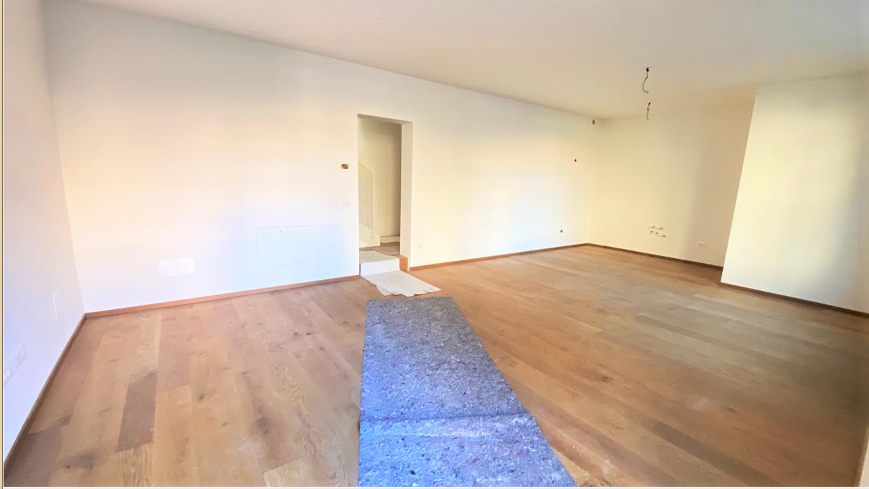 Vendita Trivani, Sarzana foto