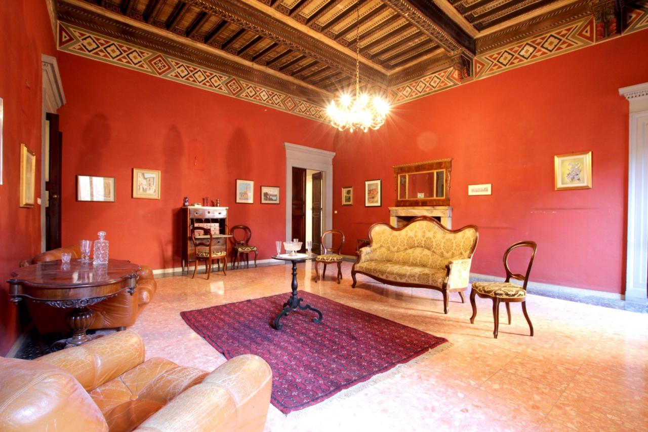 Vendita Esavani, Siena foto