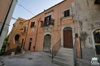 Vendita Casa Indipendente, Ragusa