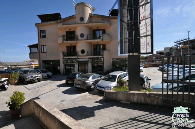 Vendita Immobile Commerciale, Ragusa foto