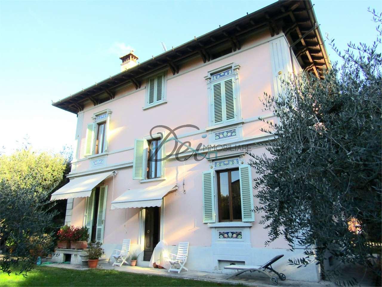 Vendita vendita, Pescia foto