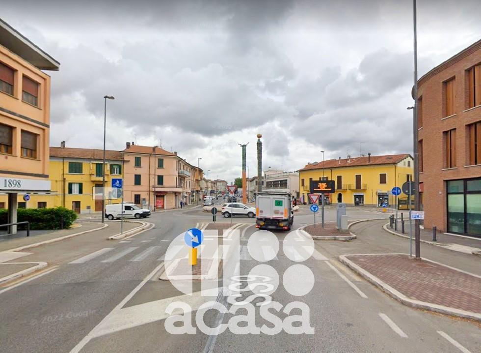 Vendita Negozio, Cesena foto