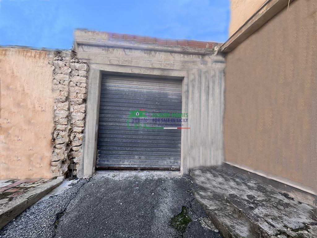 Vendita Box, Comiso foto