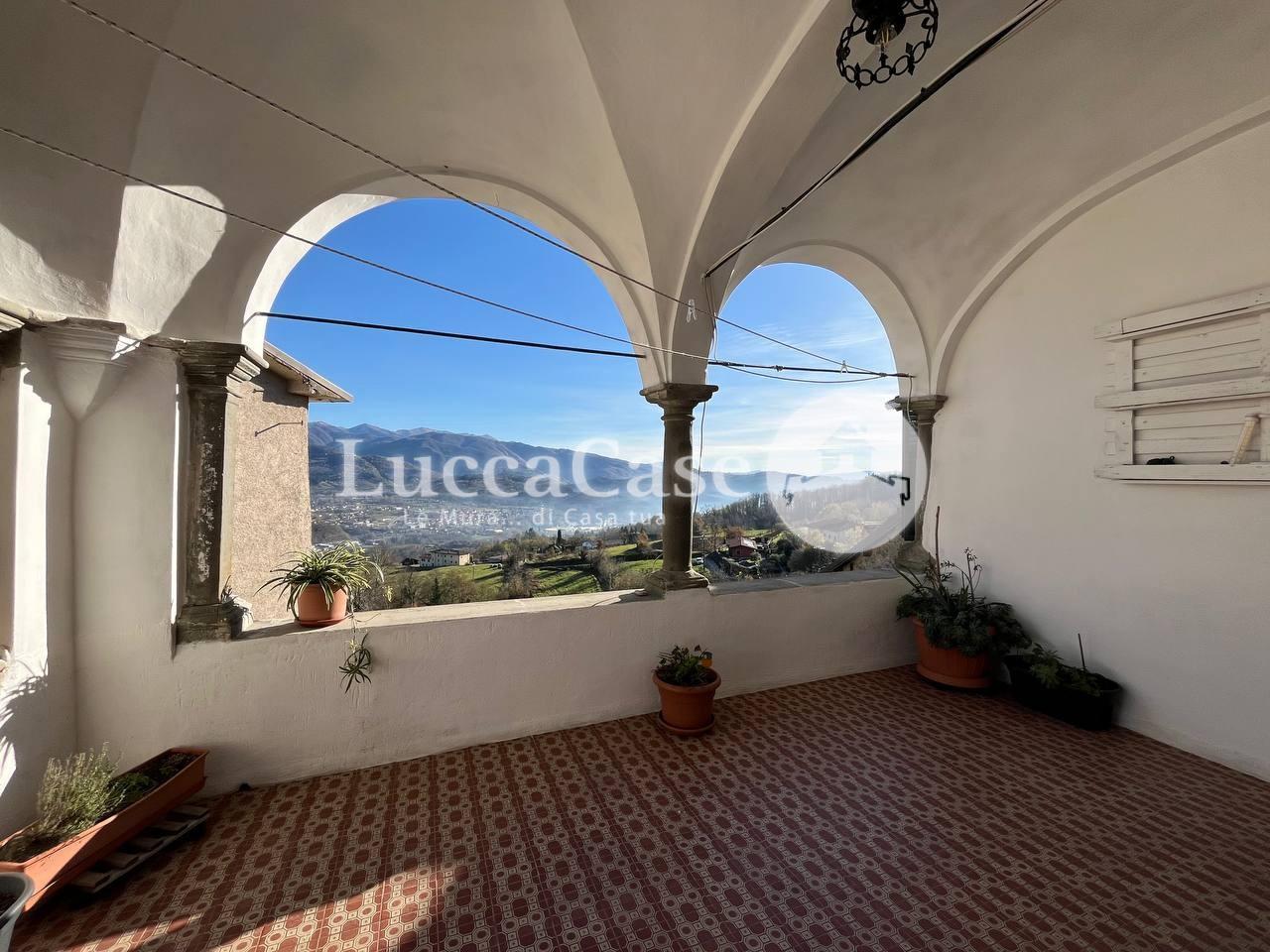 Vendita Casa indipendente, Castelnuovo di Garfagnana foto