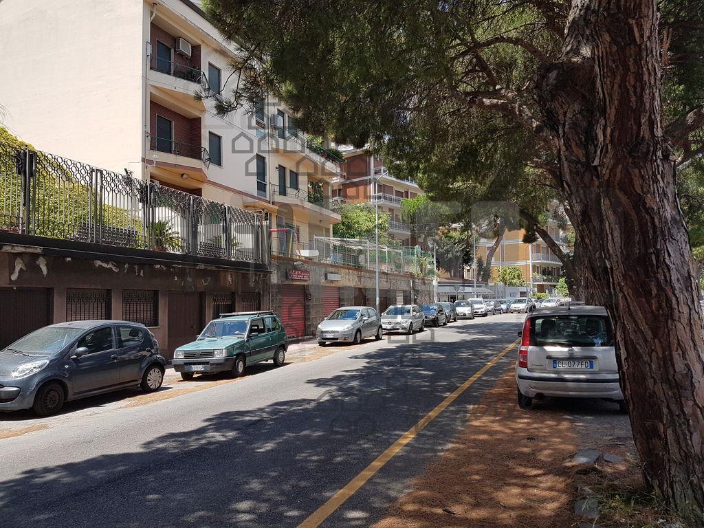 Vendita Trivani, Messina foto