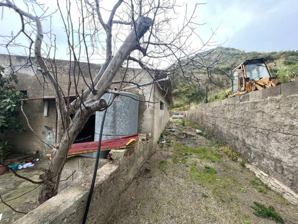 Vendita Monovano, Messina foto