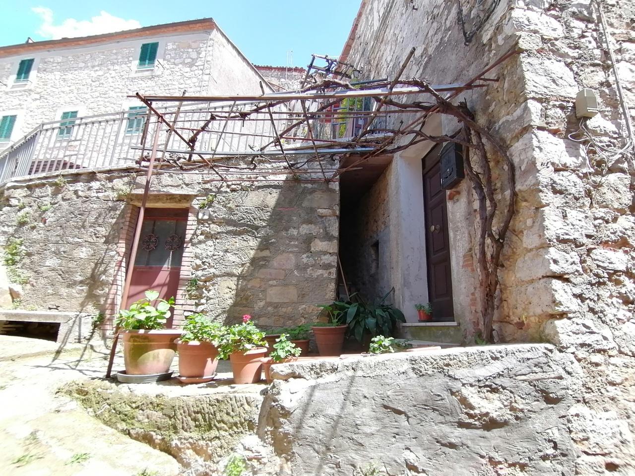 Vendita Trivani, Semproniano foto