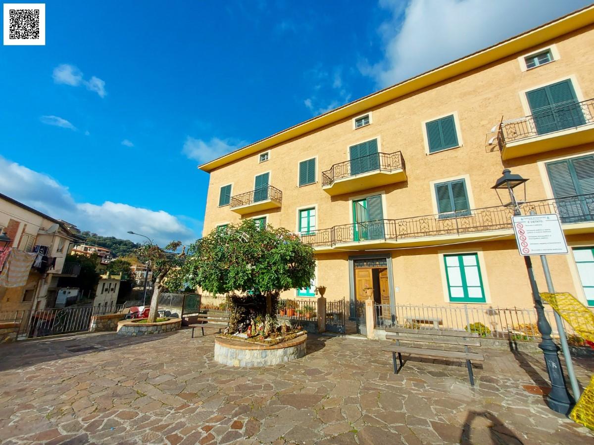 Vendita Multivani, Camerota foto