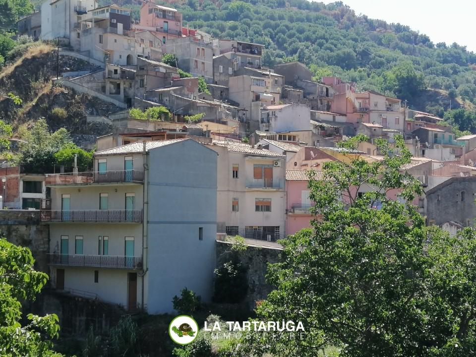 Vendita Eptavani, Mandanici foto