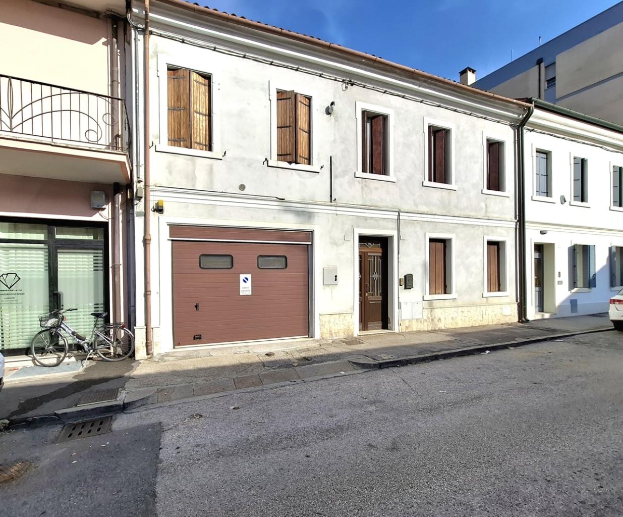 Vendita Multivani, Rovigo foto
