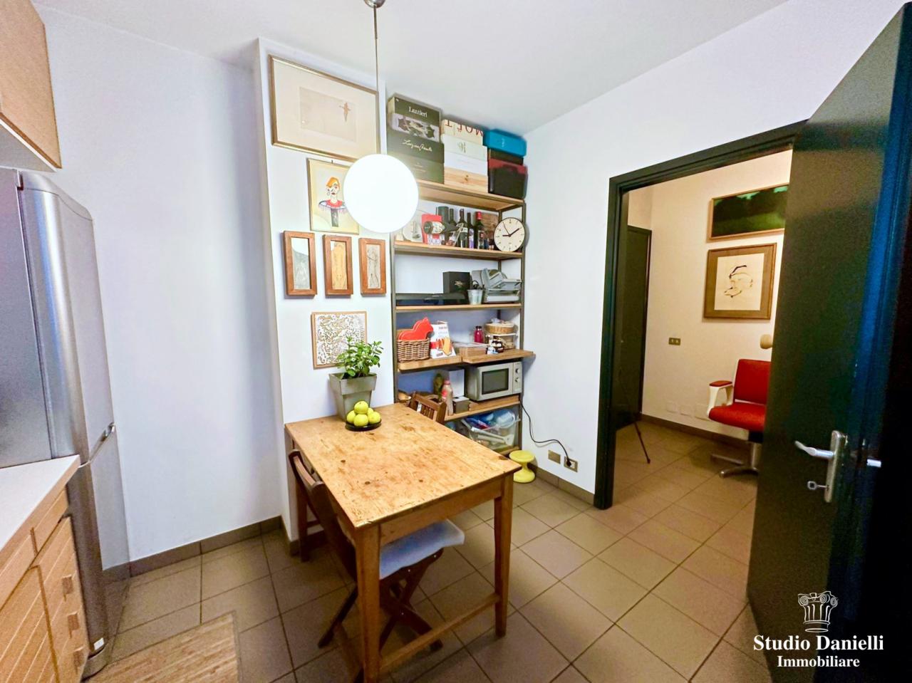 Vendita Pentavani, Besana in Brianza foto