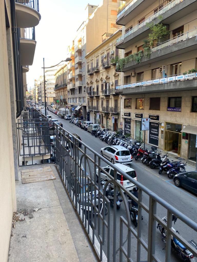 Vendita Eptavani, Palermo foto